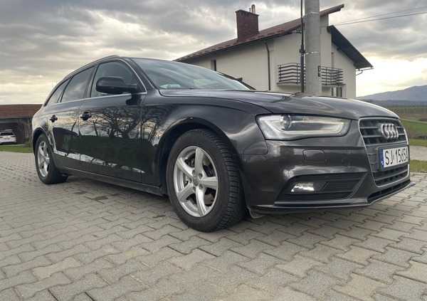 Audi A4 cena 44700 przebieg: 246000, rok produkcji 2013 z Mszczonów małe 211